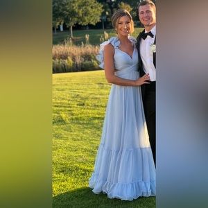 MAC DUGGAL Indy Cutout Gown